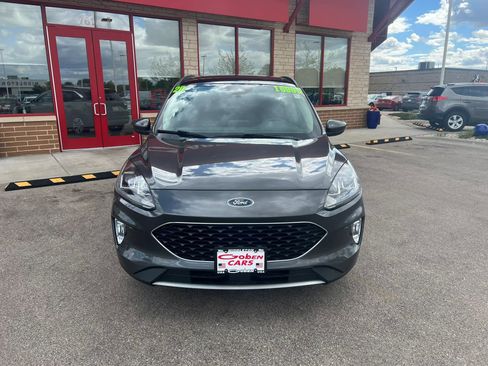 Used 2020 Ford Escape SEL FWD image 2