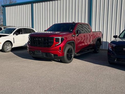 Certified 2023 GMC Sierra 1500 Elevation w/ Preferred Package image 6