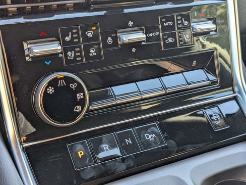 New 2026 Nissan Armada Platinum image 25