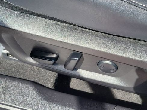 Used 2024 Mitsubishi Outlander SE FWD image 21
