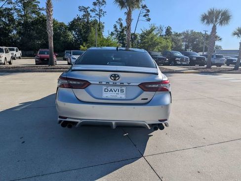 Used 2024 Toyota Camry XSE FWD image 4