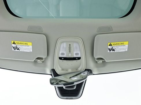 New 2026 Volvo XC90 T8 Ultra w/ Protection Package Premier AWD/4WD image 19