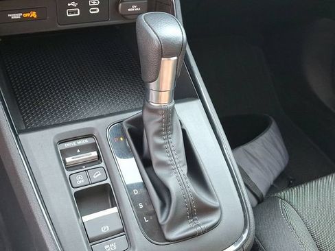Used 2024 Honda CR-V EX image 11