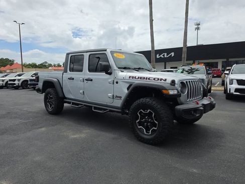 Used 2022 Jeep Gladiator Rubicon image 2