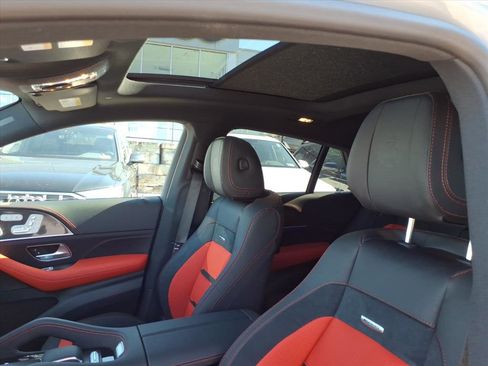 New 2026 Mercedes-Benz GLE 53 AMG 4MATIC Coupe image 11