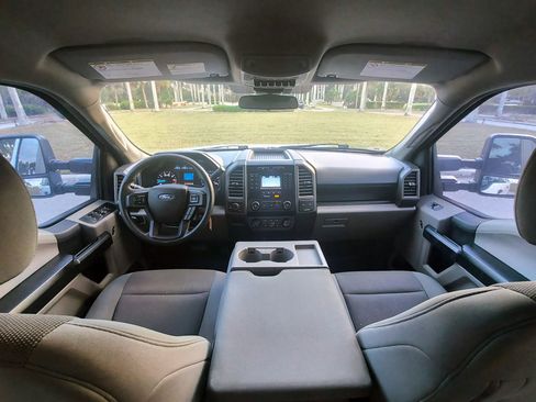 Used 2022 Ford F250 XL w/ Power Equipment Group image 25