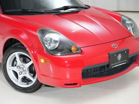 Used 2001 Toyota MR2 image 7