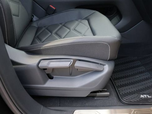 New 2026 Volkswagen Atlas SE AWD/4WD image 10