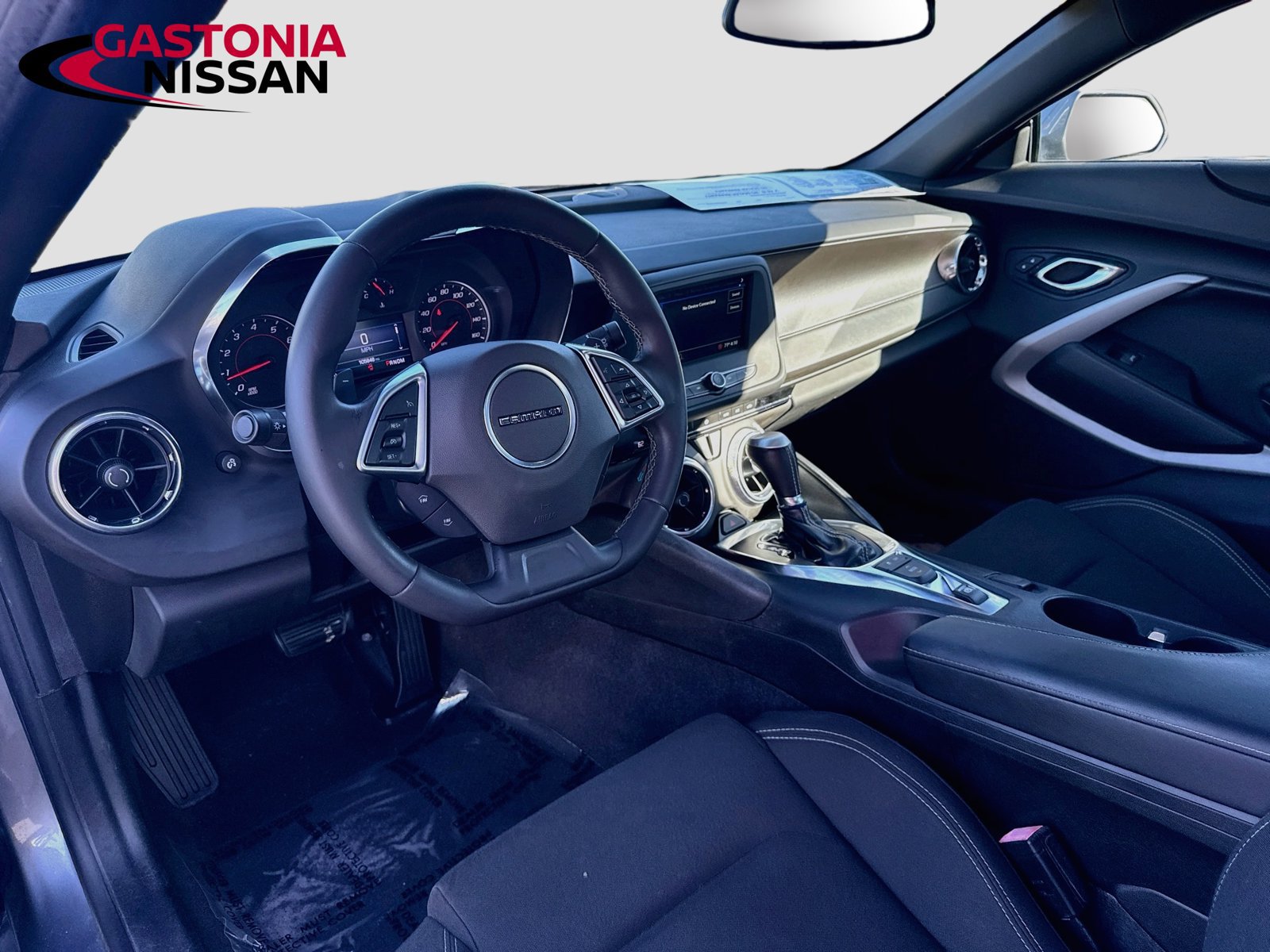 Used 2019 Chevrolet Camaro LT RWD image 11