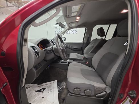 Used 2012 Nissan Xterra S AWD/4WD image 19