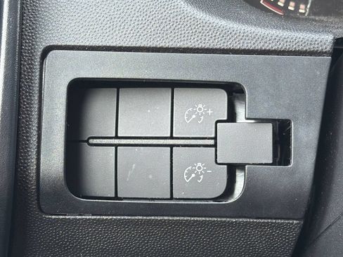 Used 2023 RAM ProMaster 2500 FWD image 10