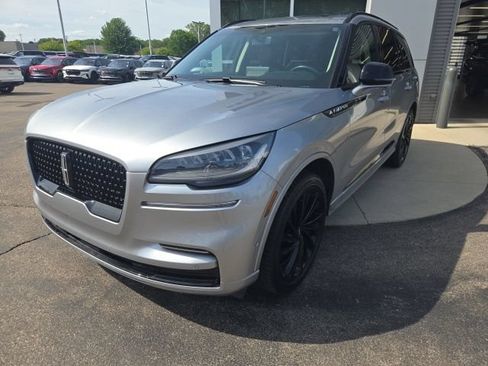 Certified 2023 Lincoln Aviator Reserve w/ Jet Package AWD/4WD image 13