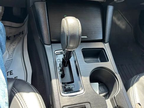 Used 2019 Subaru Outback 2.5i Limited AWD/4WD image 24