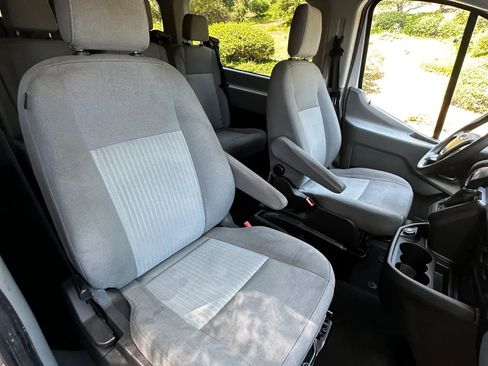 Used 2018 Ford Transit 350 XLT RWD image 22