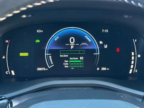 Certified 2025 Toyota Camry SE FWD image 24