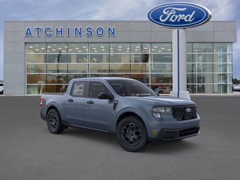 New 2025 Ford Maverick XLT w/ Equipment Group 301A image 7