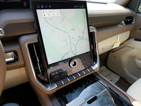 New 2026 GMC Yukon Denali w/ Sun & Power Step Package image 15