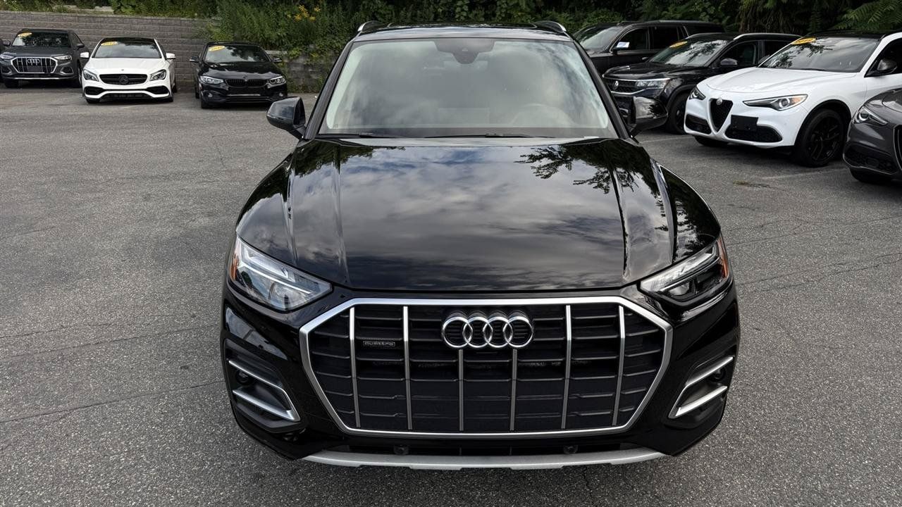 Used 2023 Audi Q5 2.0T Premium w/ Convenience Package AWD/4WD image 18