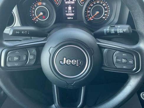 Used 2024 Jeep Wrangler Sport image 24