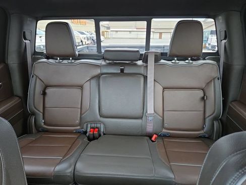 Used 2024 GMC Sierra 1500 Denali w/ Denali Reserve Package AWD/4WD image 30