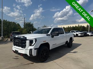 Used 2024 GMC Sierra 2500 AT4 w/ AT4 Preferred Package AWD/4WD video 1