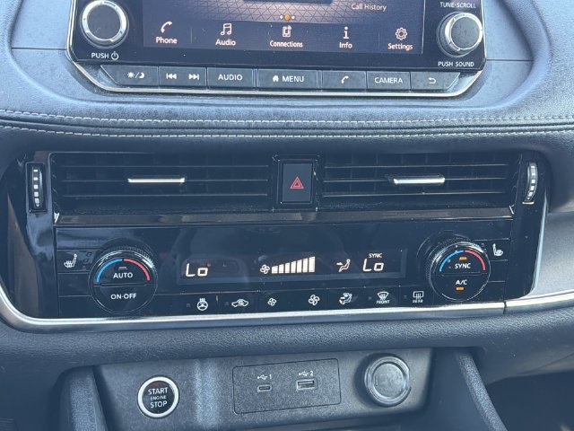 Used 2022 Nissan Rogue SV w/ SV Premium Package AWD/4WD image 21