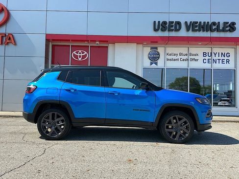 Used 2026 Jeep Compass Limited AWD/4WD image 7