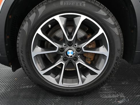 Used 2018 BMW X5 xDrive35d w/ M Sport Package AWD/4WD image 44