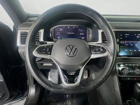 Used 2020 Volkswagen Atlas Cross Sport SEL R-Line w/ Cross Sport MDO Package AWD/4WD image 16