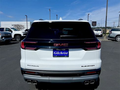 New 2025 GMC Acadia Elevation image 26