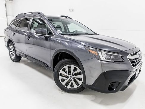 Used 2022 Subaru Outback Premium AWD/4WD image 9
