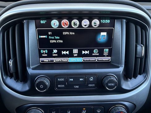 Used 2018 Chevrolet Colorado ZR2 image 35