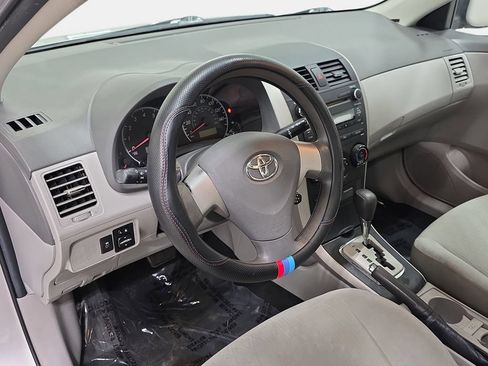 Used 2010 Toyota Corolla LE FWD image 16