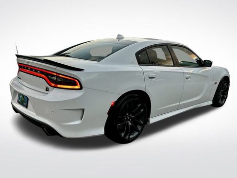 Used 2022 Dodge Charger Scat Pack image 5