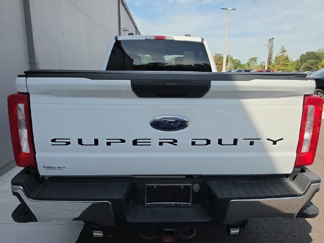 Used 2023 Ford F250 XLT AWD/4WD image 5