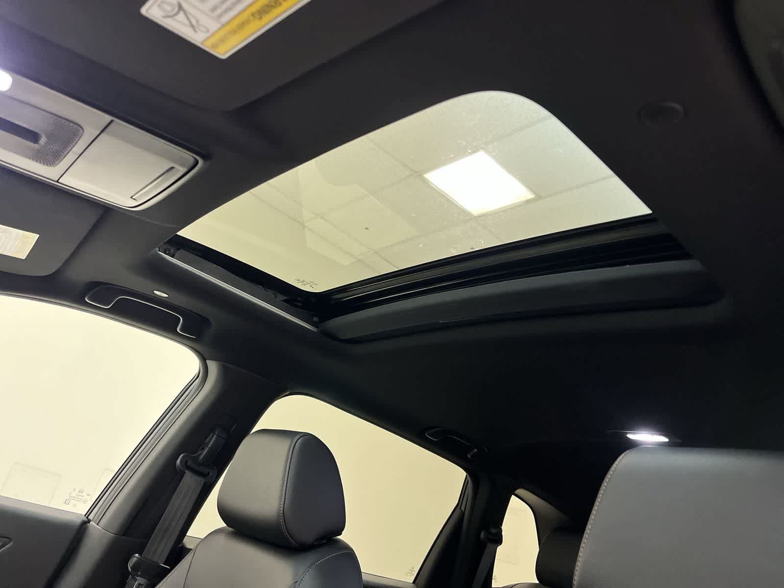 Certified 2025 Honda CR-V Sport-L image 3