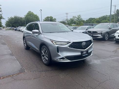 Used 2023 Acura MDX SH-AWD w/ Technology Package image 29