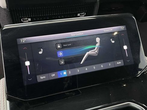 Used 2023 Jeep Grand Wagoneer L Series II image 5