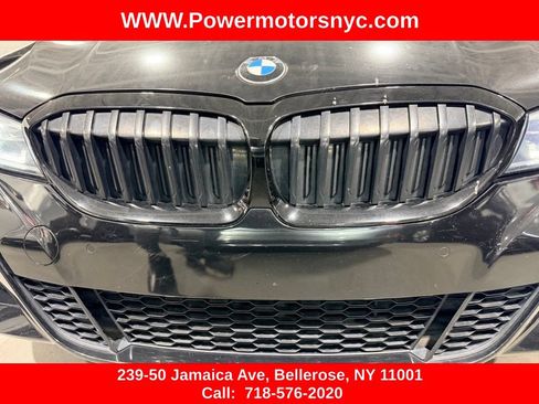 Used 2021 BMW 330e w/ M Sport Package RWD image 9