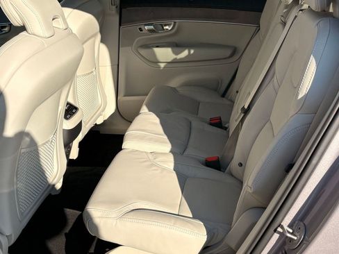 New 2026 Volvo XC90 B6 Ultra w/ Protection Package AWD/4WD image 13