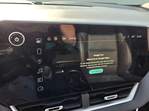 Used 2025 Chevrolet Equinox LT w/ Convenience Package II AWD/4WD image 18