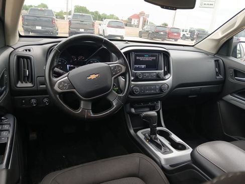 Used 2018 Chevrolet Colorado LT w/ LT Convenience Package AWD/4WD image 23