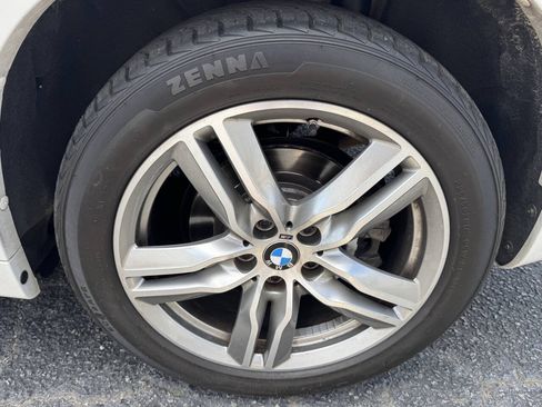 Used 2018 BMW X1 xDrive28i w/ M Sport Package AWD/4WD image 23