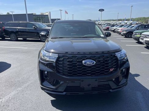 New 2026 Ford Explorer ST AWD/4WD image 2