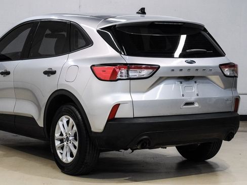 Used 2020 Ford Escape S image 14