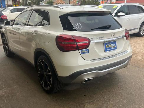 Used 2018 Mercedes-Benz GLA 250 image 4