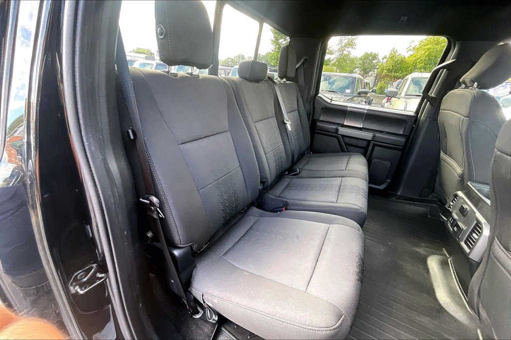 Used 2019 Ford F150 XLT w/ Equipment Group 302A Luxury AWD/4WD image 26