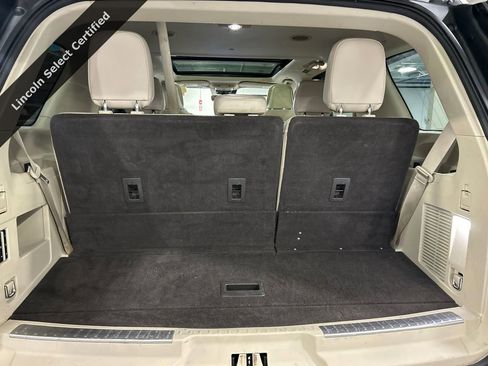 Used 2021 Lincoln Navigator Reserve w/ Luxury Package image 28