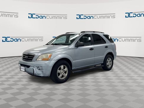 Used 2008 Kia Sorento 2WD image 4