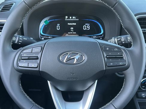 New 2026 Hyundai Venue SEL FWD image 21